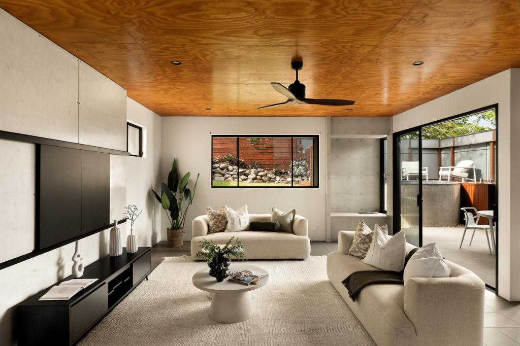 117 Moree St, Stafford Heights, QLD 4053