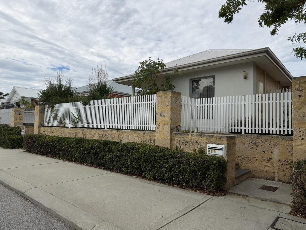 88 Lookout Dr, Yanchep, WA 6035