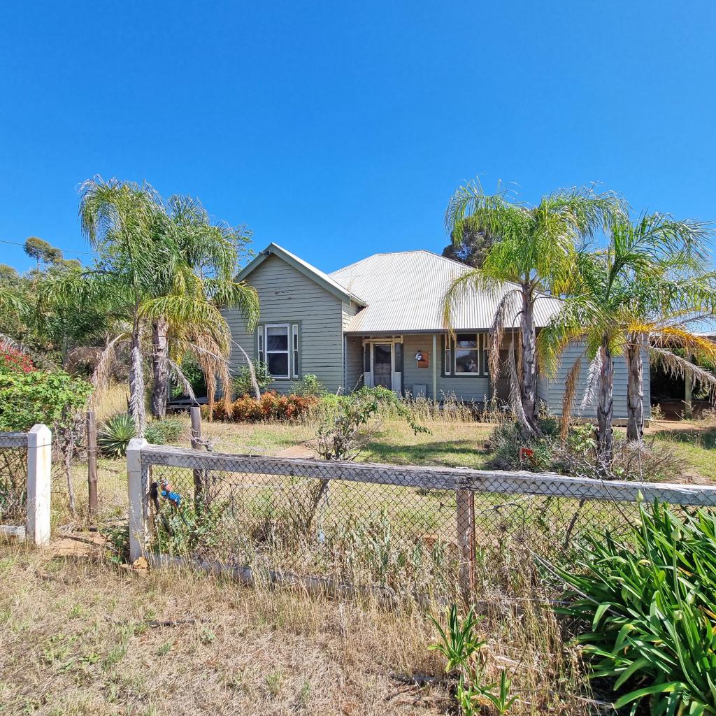 2744 KERANG-QUAMBATOOK RD, QUAMBATOOK, VIC 3540