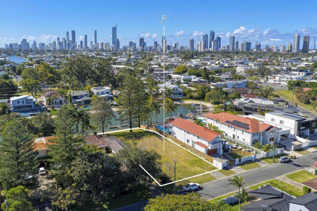 7 PARK AVE, BROADBEACH WATERS, QLD 4218