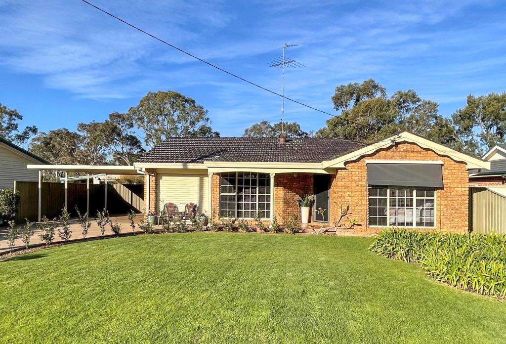 12 Trentham Ave, Douglas Park, NSW 2569