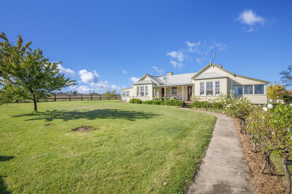 8 Metz Rd, Metz, NSW 2350