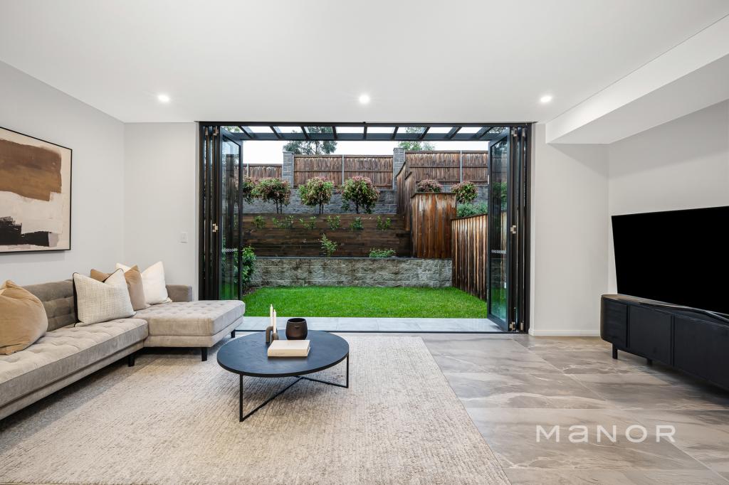 21 Regalia Cl, Norwest, NSW 2153