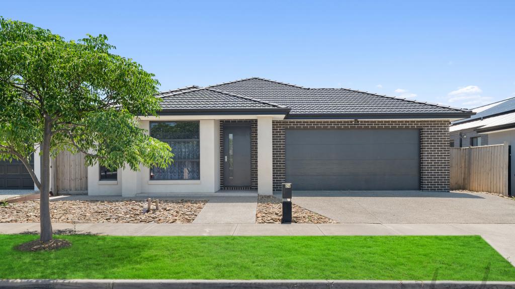 24 Weymouth Cct, Donnybrook, VIC 3064