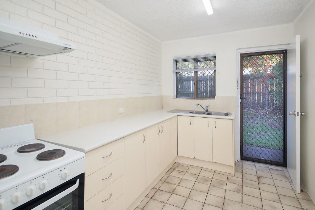 2/10 Fermont Rd, Underwood, QLD 4119