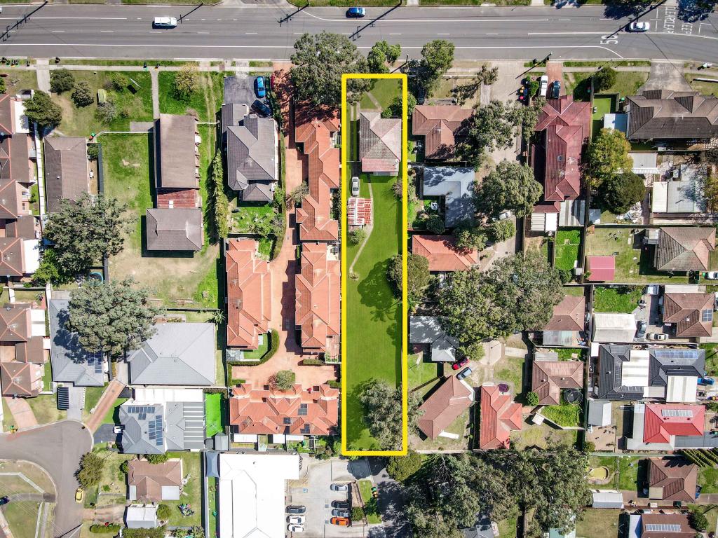 8 Marsden Rd, St Marys, NSW 2760