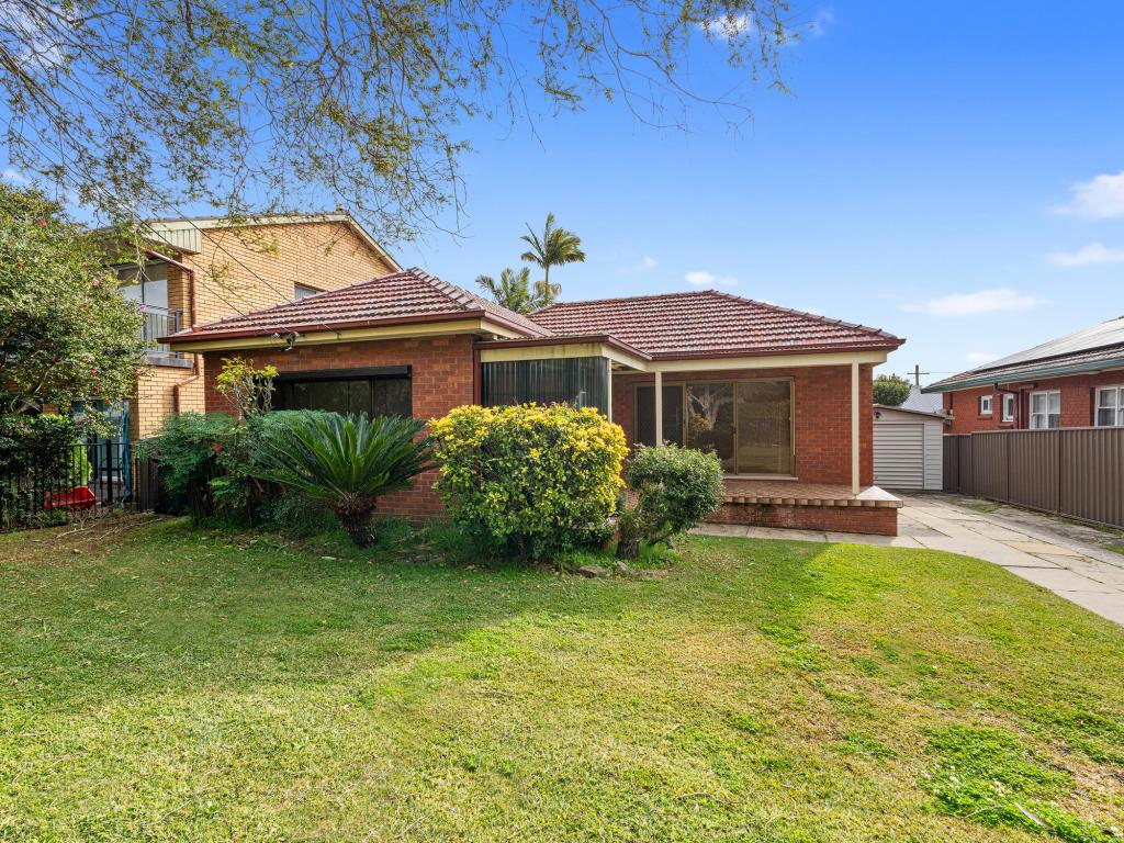 307 THE BOULEVARDE, MIRANDA, NSW 2228