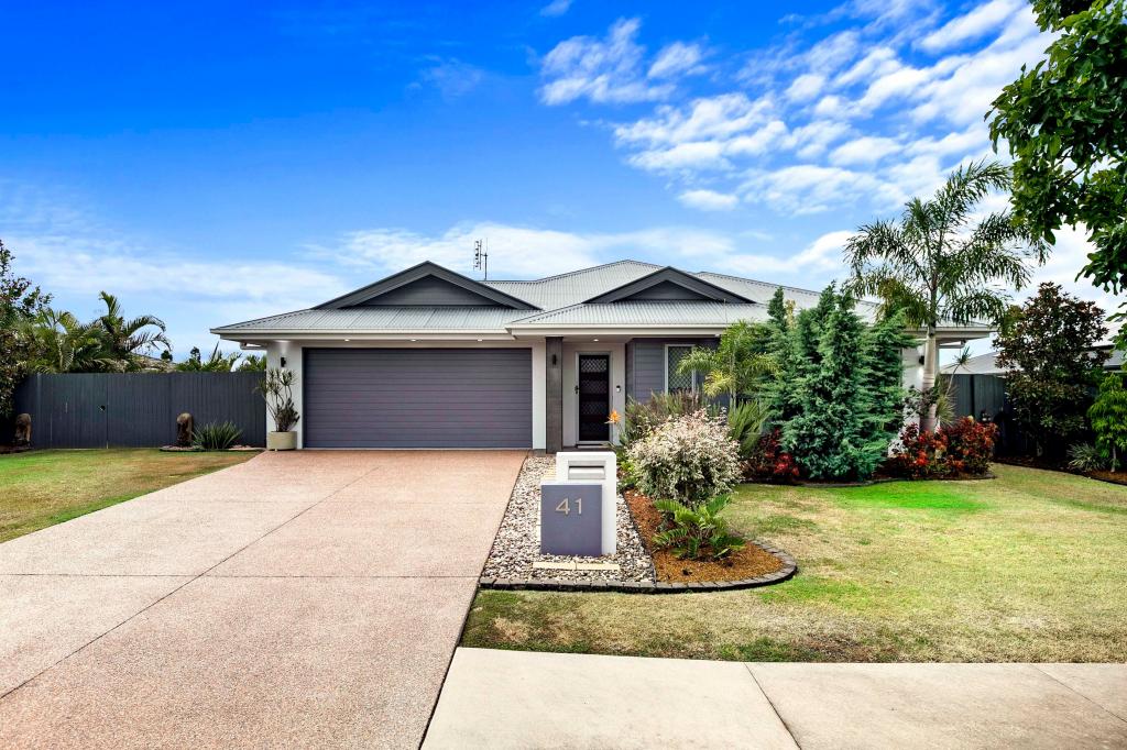41 Spring Way, Nikenbah, QLD 4655