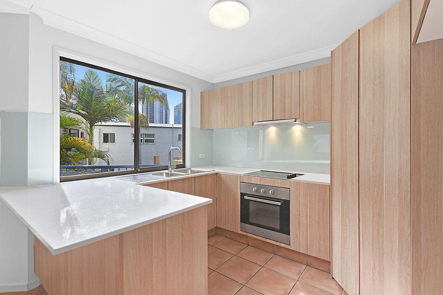 4/22 Peninsular Dr, Surfers Paradise, QLD 4217
