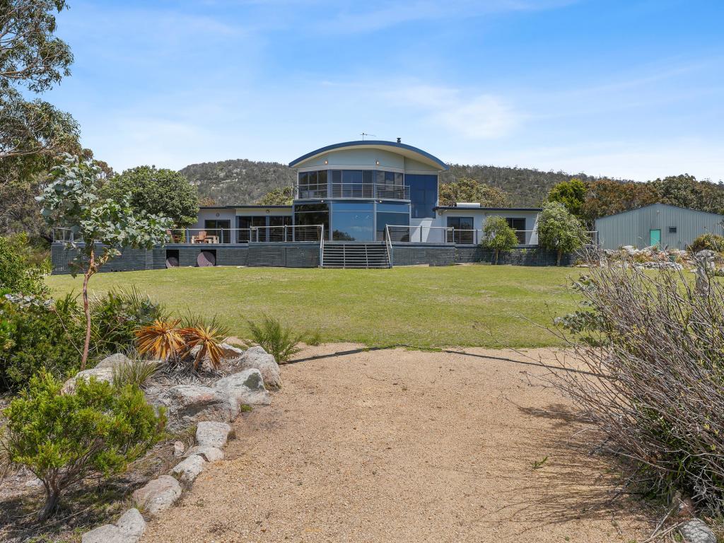 313 Harveys Farm Rd, Bicheno, TAS 7215