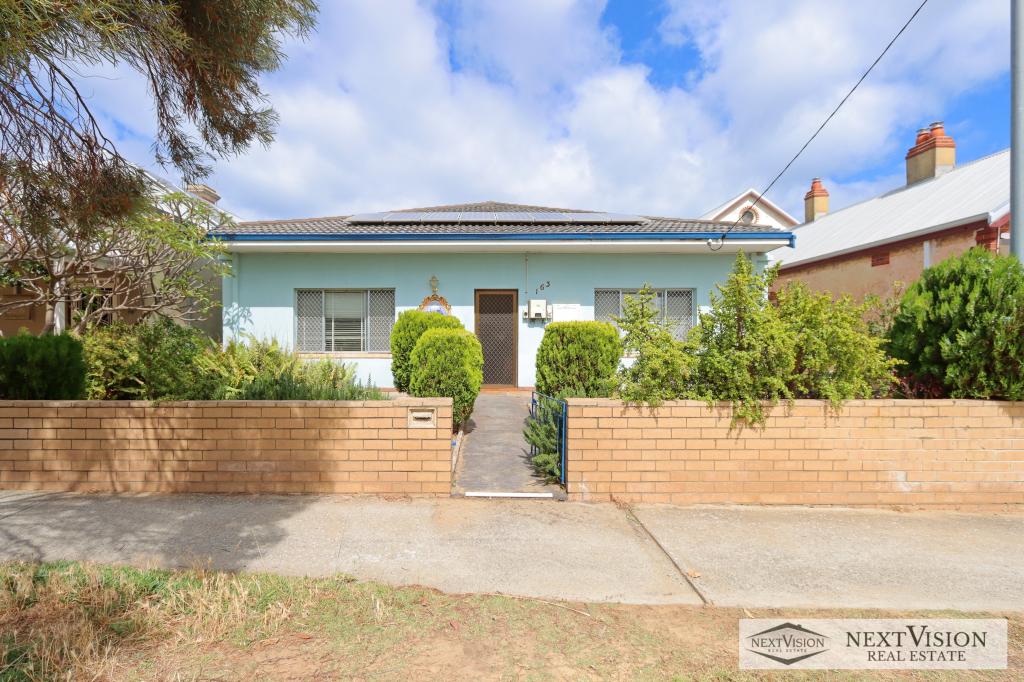 163 Edmund St, Beaconsfield, WA 6162