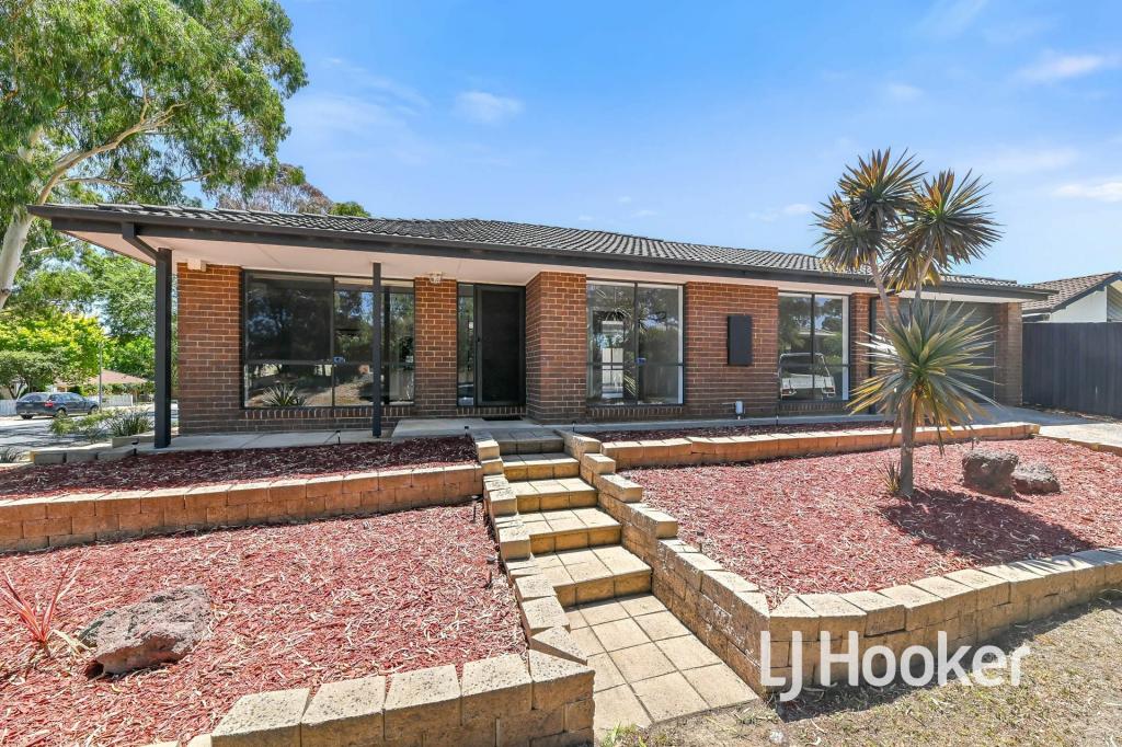 1 Mcmaster Ct, Pakenham, VIC 3810