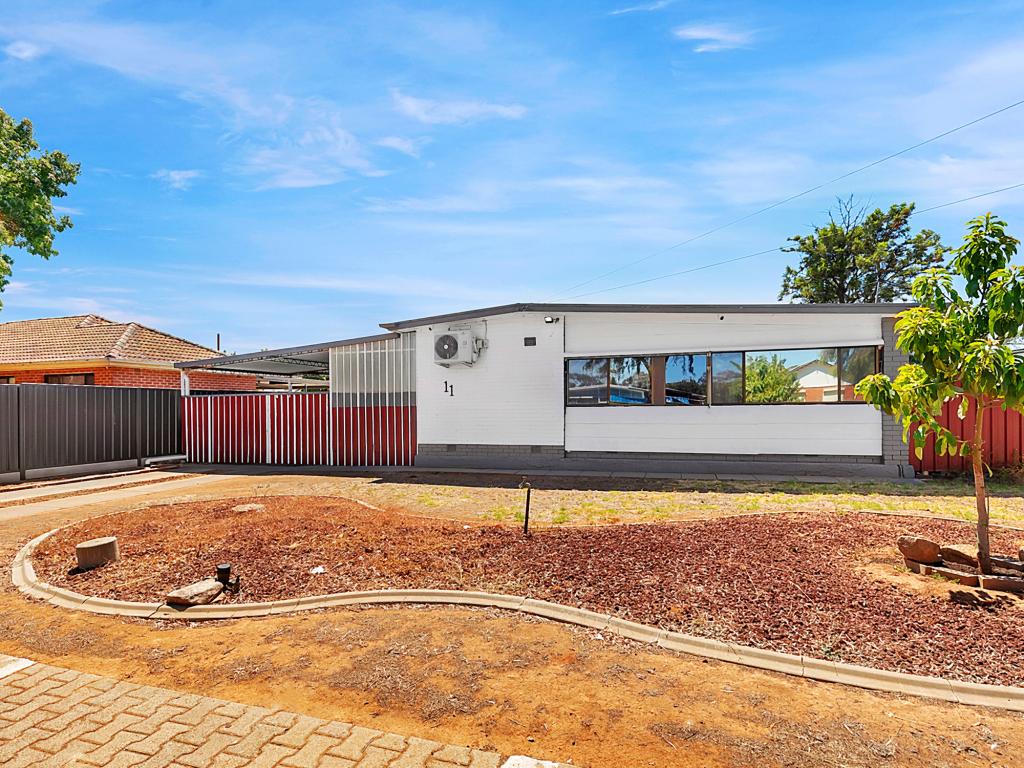 11 Abelia St, Elizabeth Vale, SA 5112