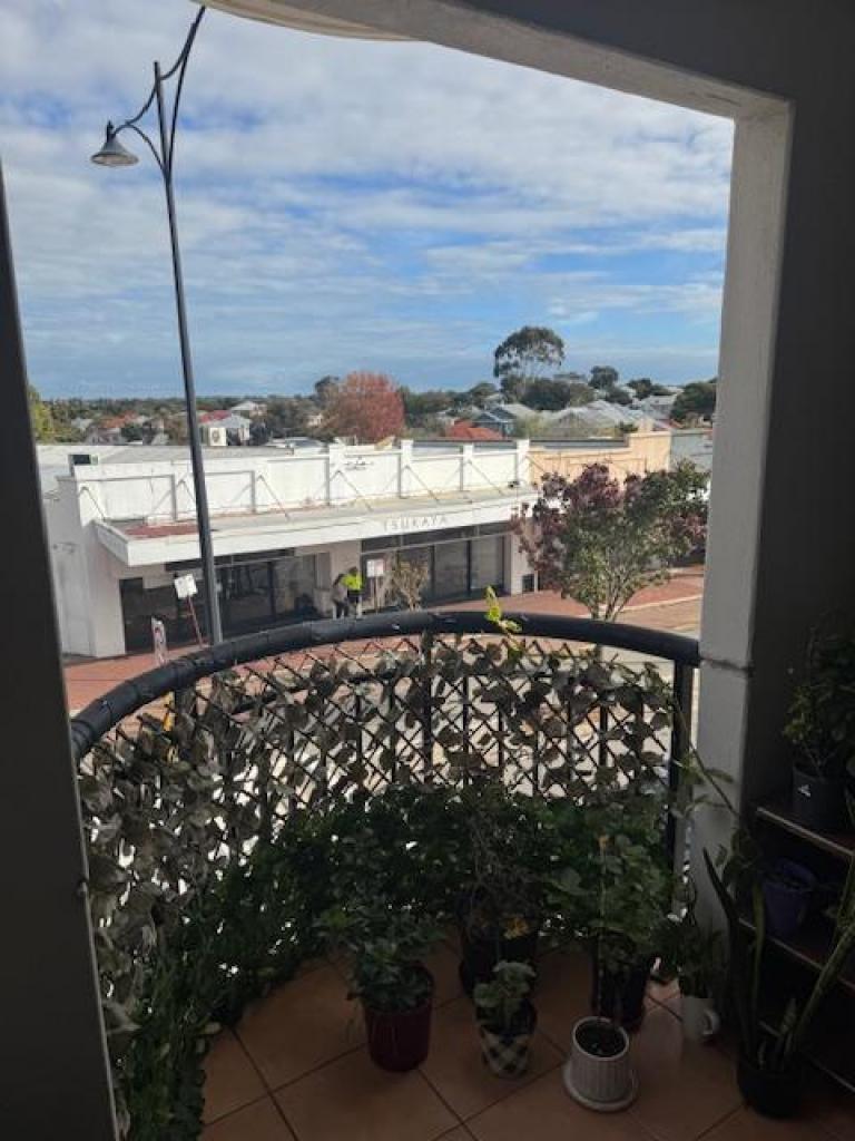 166c Scarborough Beach Rd, Mount Hawthorn, WA 6016
