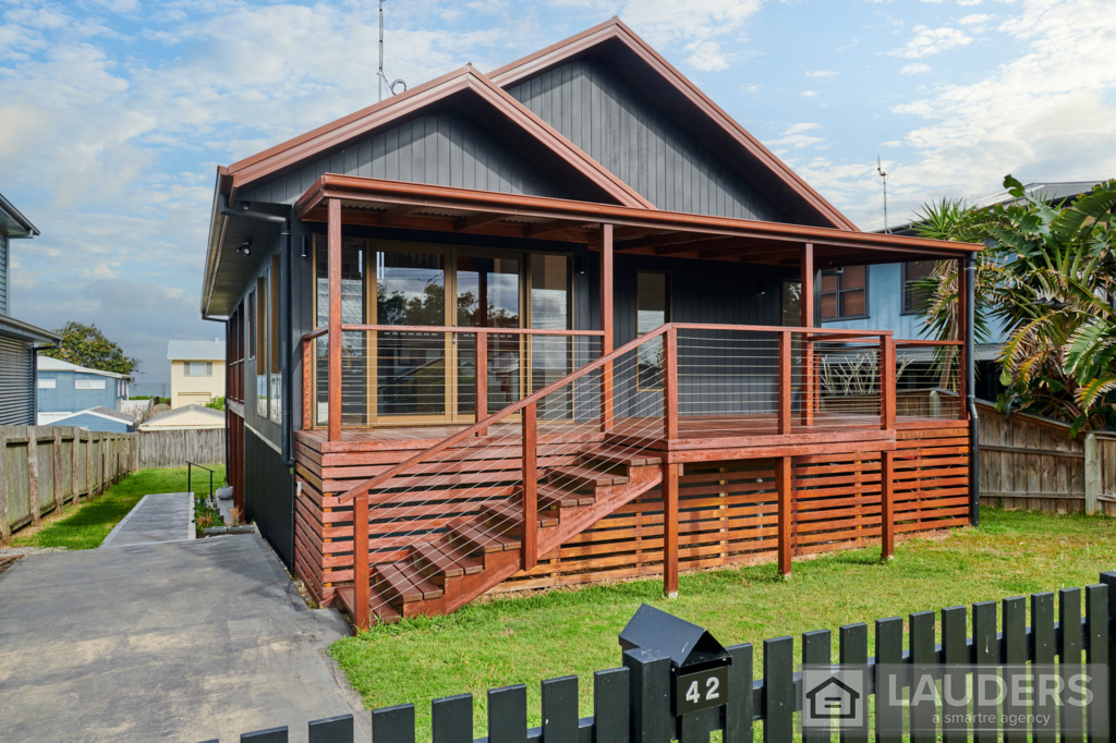 42 HALL ST, OLD BAR, NSW 2430