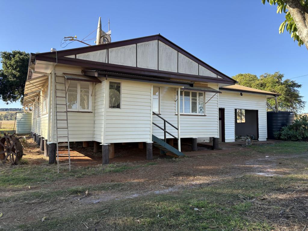 34 Bellottis Rd, Tablelands, QLD 4605