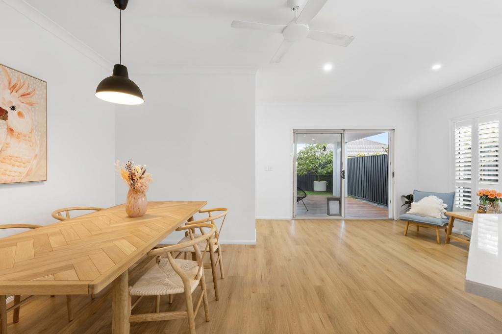 38 Palma Cres, Varsity Lakes, QLD 4227