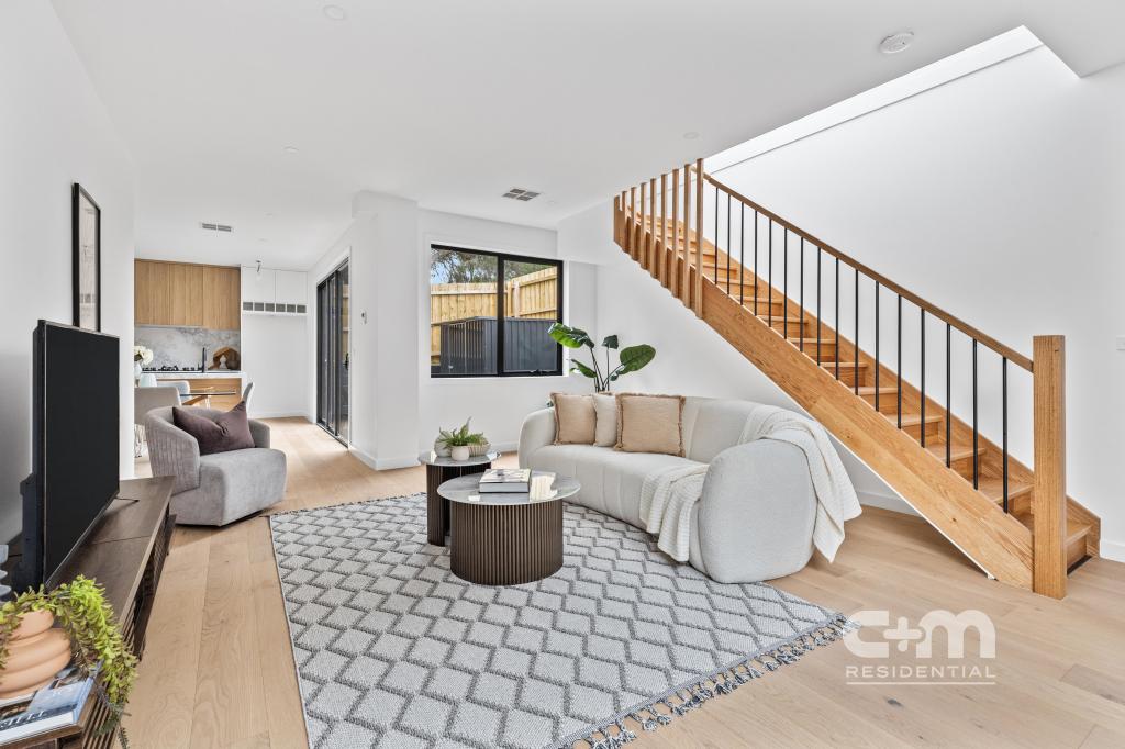 4/6 Grevillia Rd, Oak Park, VIC 3046