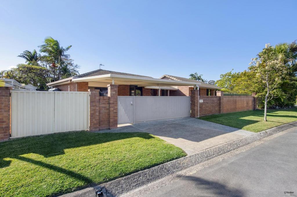 54 Bienvenue Dr, Currumbin Waters, QLD 4223