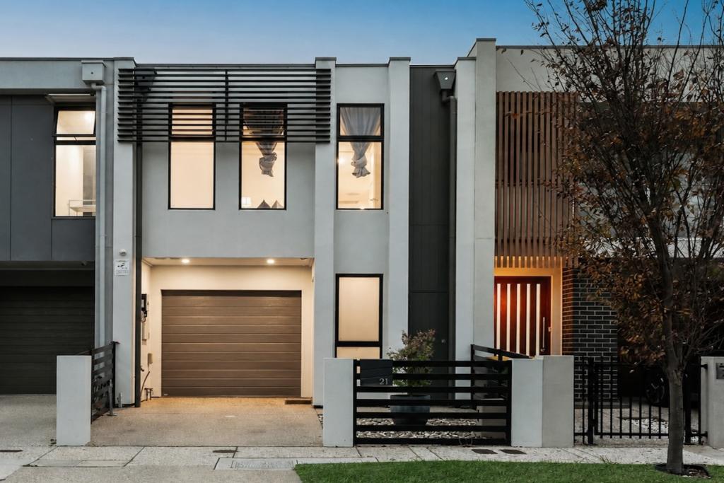 21 PARNATTI ST, LIGHTSVIEW, SA 5085