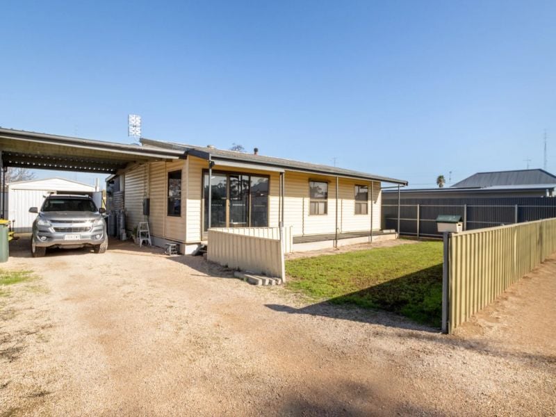 18 Agnes St, New Town, SA 5554