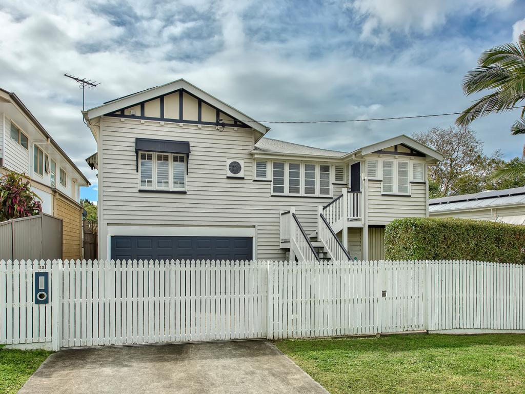 15 WALLIN ST, KEDRON, QLD 4031