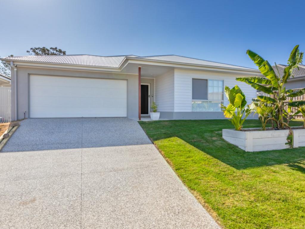 68 Brook Cres, Burpengary East, QLD 4505