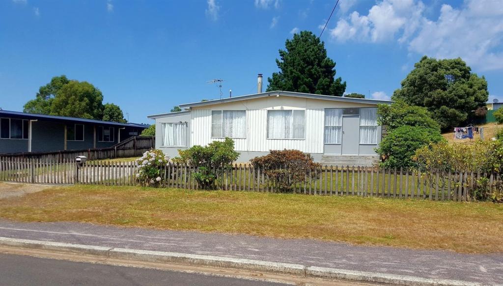 21 LEVENTHORPE ST, ZEEHAN, TAS 7469
