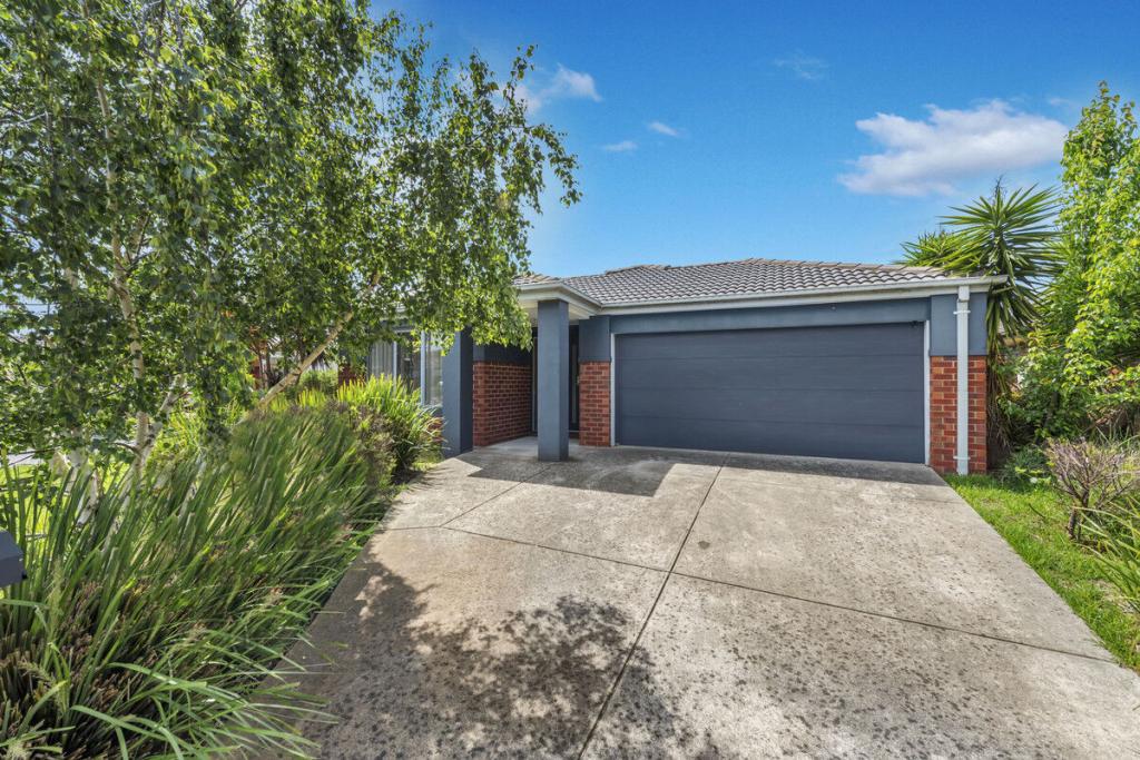 32 Algerd Way, Pakenham, VIC 3810