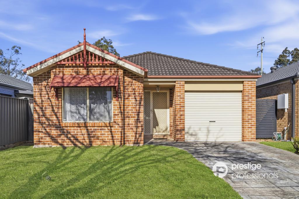 4 Sandover Ct, Wattle Grove, NSW 2173