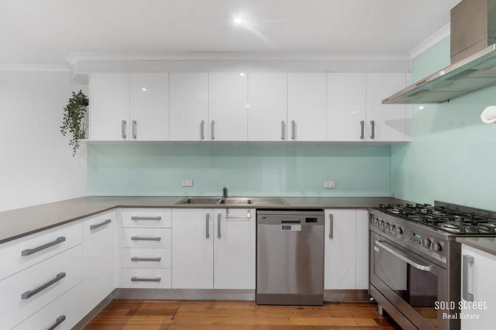 2/21 Paramount Pl, Oxenford, QLD 4210
