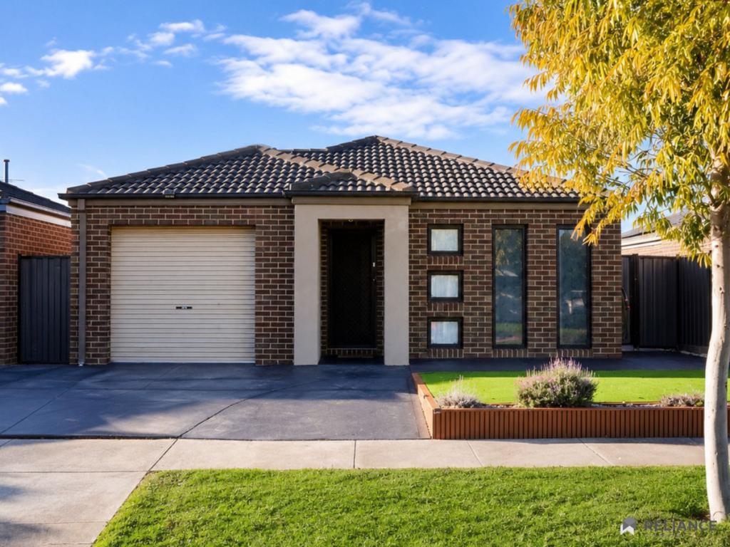 19 BILLABONG CRES, TARNEIT, VIC 3029