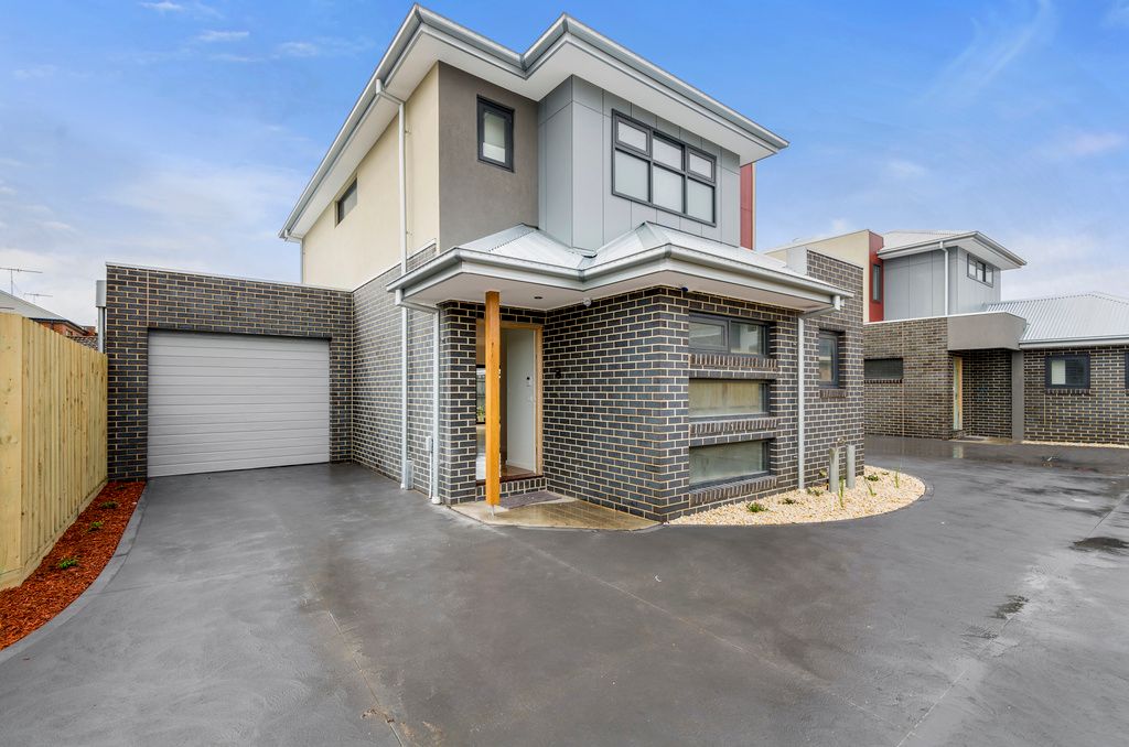 3/10 Romawi St, Altona, VIC 3018