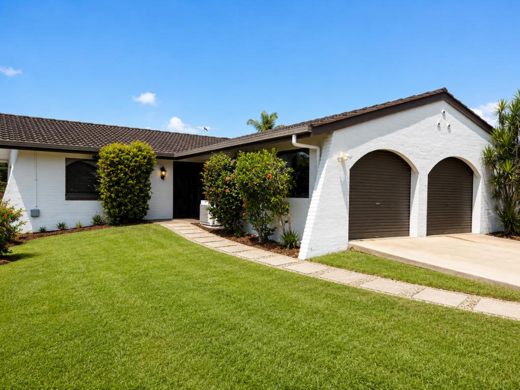 84 Roscommon Rd, Boondall, QLD 4034