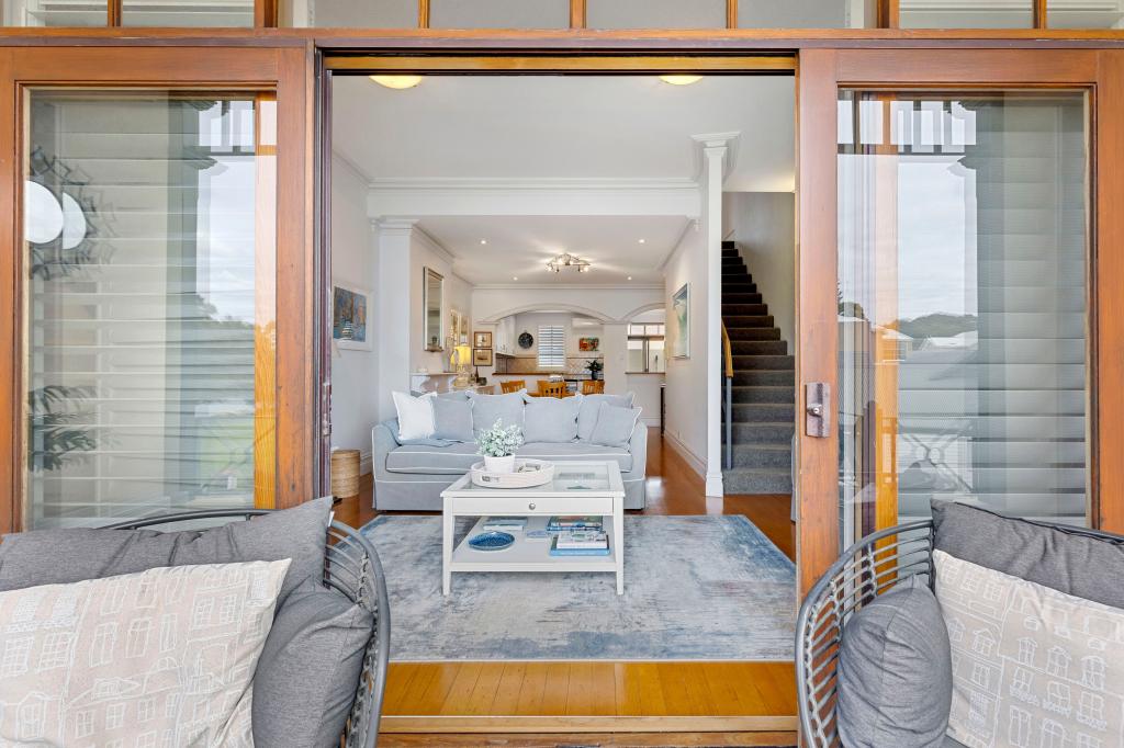 11/12 Doepel St, North Fremantle, WA 6159