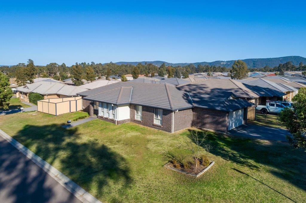 25 Zinfandel Cct, Cessnock, NSW 2325