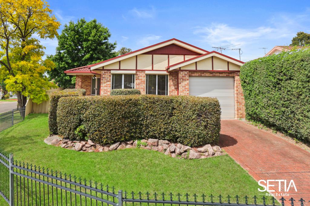 3 TONY PL, GLENDENNING, NSW 2761