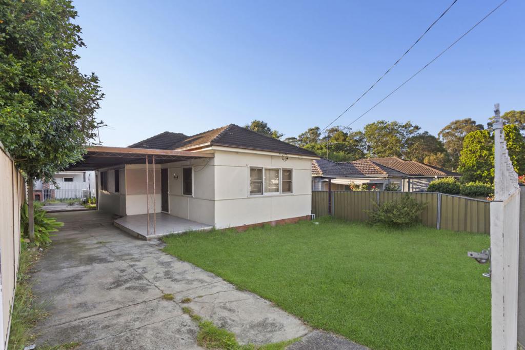 38 Arcadia St, Merrylands West, NSW 2160