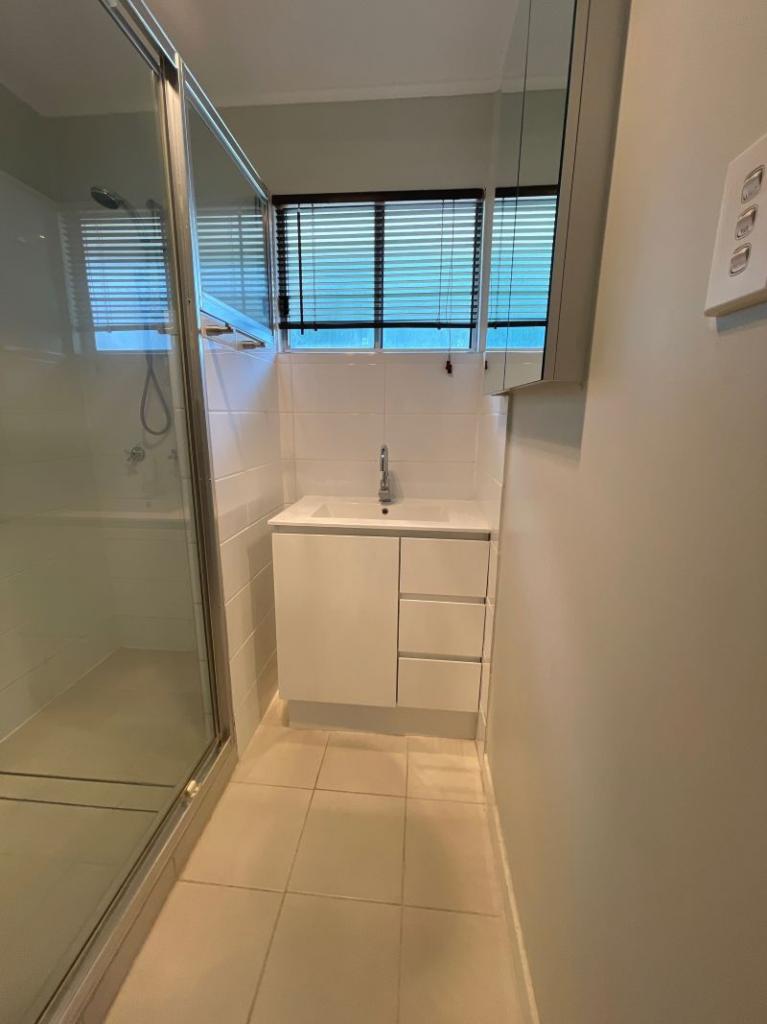 1 Purvis Ct, Dysart, QLD 4745