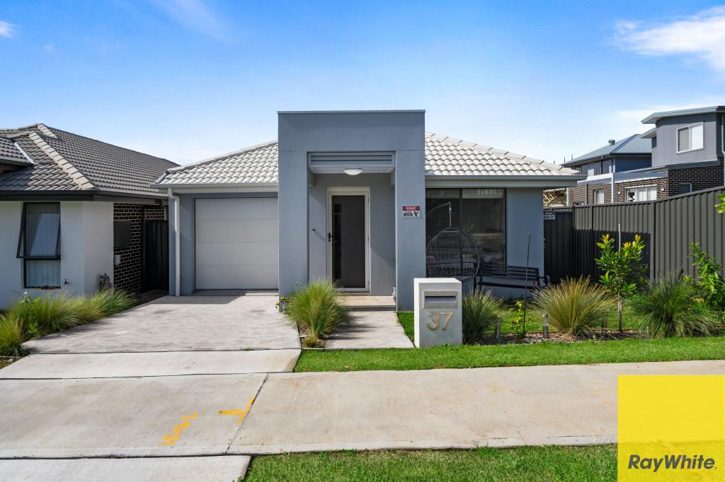 37 Cargo St, Werrington, NSW 2747