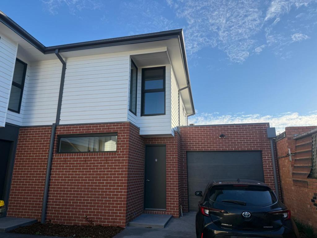 3/35 WESTMORELAND RD, SUNSHINE NORTH, VIC 3020