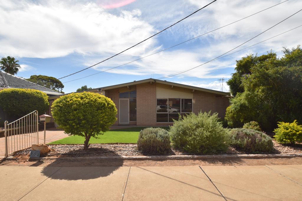 684 Williams St, Broken Hill, NSW 2880