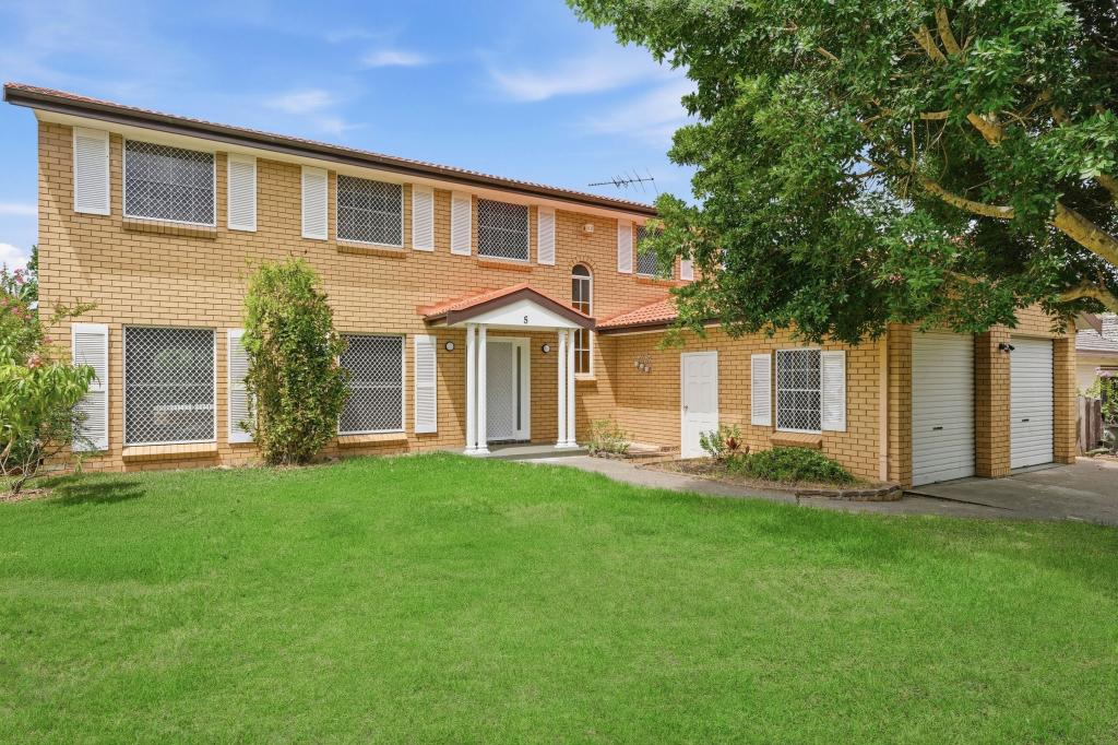 5 Morseby Ave, Glenfield, NSW 2167