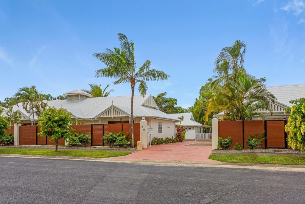 4/26-28 Oliva St, Palm Cove, QLD 4879