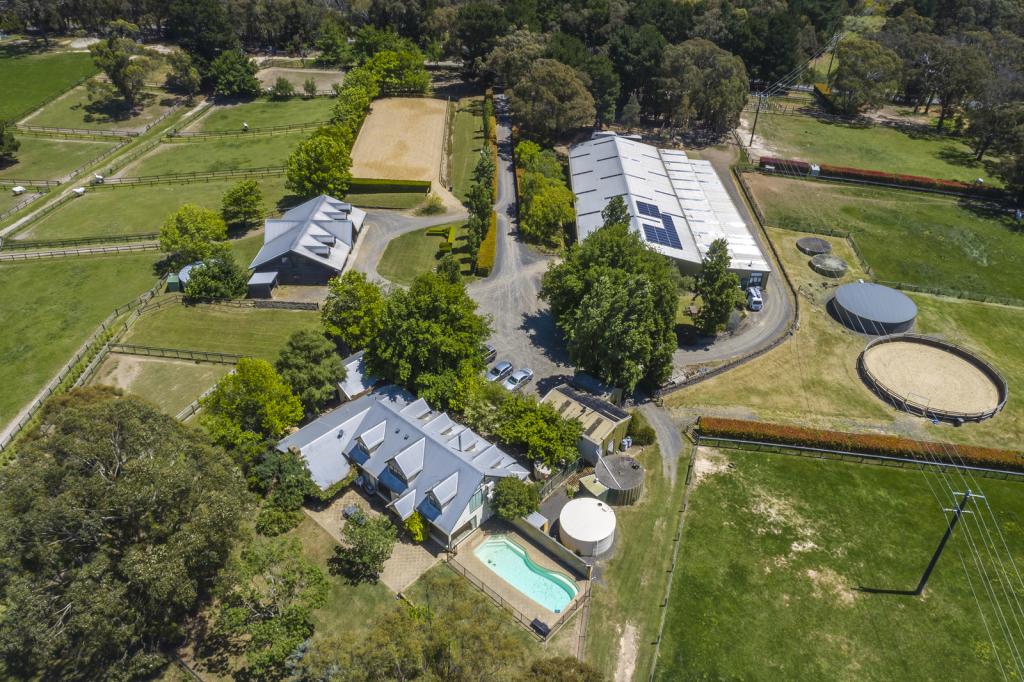 15 Bailey Rd, Macedon, VIC 3440