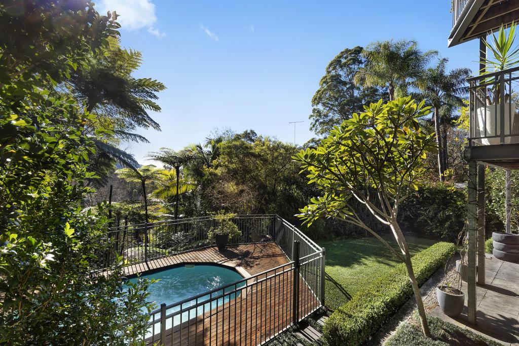 7 Mullion Cl, Hornsby Heights, NSW 2077