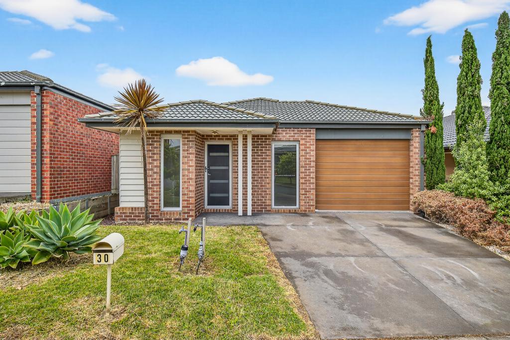 30 Ellaroo Cct, Clyde North, VIC 3978