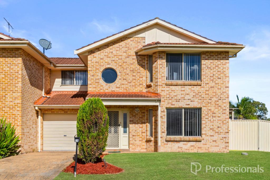 5a Minerva Pl, Prestons, NSW 2170