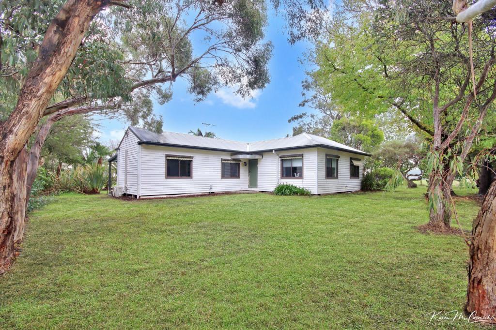 4 Martin Rd, Longwarry, VIC 3816