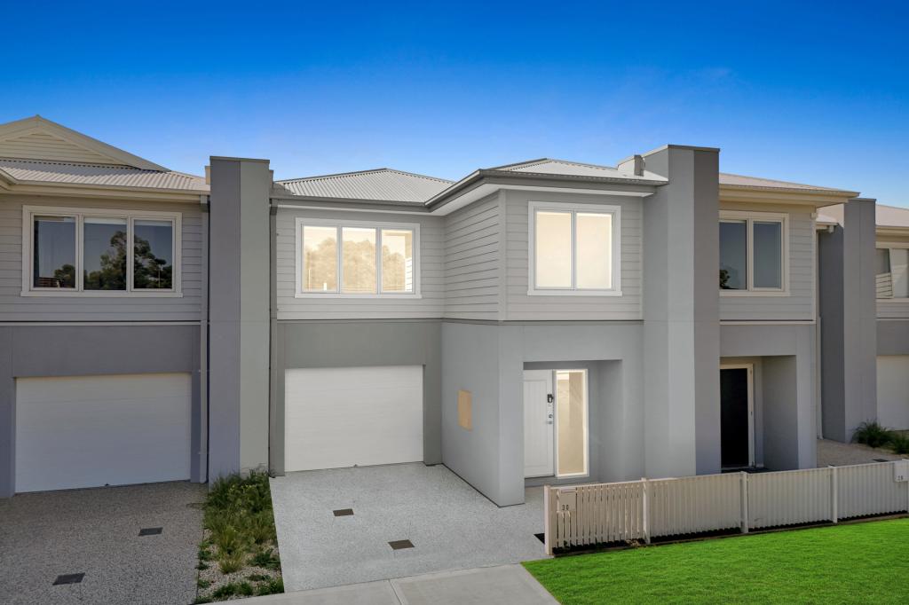 30 PINOCCHIO LANE, OFFICER, VIC 3809